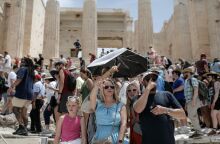Καύσωνας: Επτά αρχαιολογικοί χώροι στην Αθήνα, ανάμεσά τους η Ακρόπολη, θα παραμένουν κλειστοί 12:00-17:00 έως και την Παρασκευή 25/7.