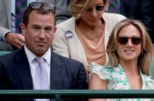 Ο Πίτερ Φίλιπς, ανιψιός του βασιλιά Καρόλου, αρραβωνιάστηκε τη νοσηλεύτρια Χάριετ Σπέρλινγκ - Η βασιλική οικογένεια έδωσε την ευχή της