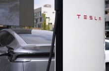 Η Tesla καταδικάστηκε να πληρώσει 329 εκατ. δολάρια για δυστύχημα με το Autopilot - Κρίθηκε υπεύθυνη κατά 33% - Φόβοι για νέο κύμα αγωγών.