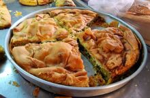 Οι λιχουδιές που αξίζει να πάρεις μαζί σου φεύγοντας από τον Βόλο