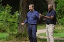 Ο ΥΠΕΞ της Βρετανίας κατήγγειλε τον εαυτό του στις Αρχές γιατί πήγε με τον Βανς για ψάρεμα χωρίς να έχουν άδεια