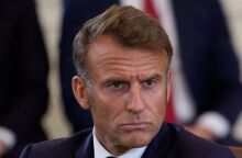 Σφοδρή κριτική Μακρόν για Πούτιν: Είναι αρπακτικό, ένα τέρας στις πόρτες μας