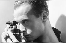 Ανρί Καρτιέ-Μπρεσόν: «Η Αποφασιστική Στιγμή» του μετρ της φωτογραφίας δρόμου