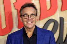 Ο Κρις Κολόμπους, σκηνοθέτης των δύο πρώτων ταινιών Χάρι Πότερ, επέκρινε την επερχόμενη σειρά του ΗΒΟ, αμφισβητώντας την ανάγκη αναπαραγωγής των ταινιών του.