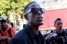 Ο ηθοποιός Μάικλ Γουόρντ κατηγορείται για βιασμό και σεξουαλική επίθεση - Αφέθηκε ελεύθερος με όρους και θα εμφανιστεί ξανά στο δικαστήριο τον Σεπτέμβριο.