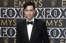 Ο ηθοποιός Νίκολας Μπράουν του Succession συνελήφθη για υποψία οδήγησης υπό την επήρεια - Αφέθηκε ελεύθερος χωρίς εγγύηση, δίκη στις 16 Σεπτεμβρίου.