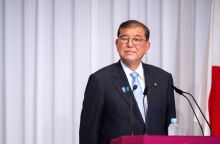 Παραιτείται ο πρωθυπουργός της Ιαπωνίας, Σιγκέρου Ισίμπα