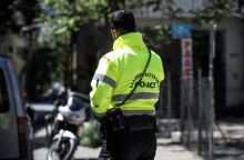 Θεσσαλονίκη: Τροχαίο με υλικές ζημιές στην Περαία οδήγησε στη σύλληψη 45χρονης οδηγού - Βρέθηκε να οδηγεί υπό την επήρεια αλκοόλ.