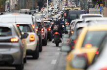 Χωρίς κράνος οι οδηγοί: 2.471 παραβάσεις σε μια εβδομάδα με πρωταθλήτρια την Αττική