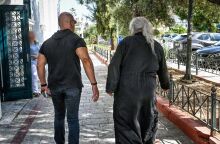 Η παγίδα που έστησε το ελληνικό FBΙ στον ηγούμενο της μονής Μεγάλου Σπηλαίου - 200.000 ευρώ το «ιερό deal» 