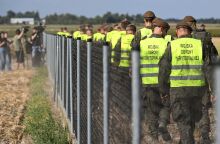 Guardian: Η Πολωνία πιο κοντά σε στρατιωτική σύγκρουση από οποιαδήποτε στιγμή μετά τον Β’ Παγκόσμιο Πόλεμο