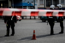 Κλειστός δρόμος με κορδέλα της Αστυνομίας