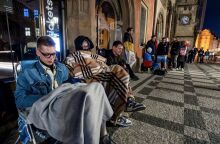 Οι ουρές για το νέο βιβλίο του Νταν Μπράουν στην Πράγα