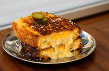 Τι είναι το Tuna Melt σάντουιτς και πού θα το βρεις