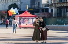 Explainer: Μολδαβία: Γιατί οι βουλευτικές εκλογές της Κυριακής θεωρούνται οι σημαντικότερες στην ιστορία της χώρας - Καθορίζουν το μέλλον ανάμεσα σε ΕΕ - Ρωσία