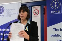 Η Κοβέσι ζητά επίμονα την αλλαγή του άρθρου 86 του Συντάγματος: «Αυτό εμπόδισε την έρευνα για Τέμπη και ΟΠΕΚΕΠΕ»