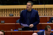 Επιτέλους o Αλέκσης ξαναμιλά αγγλικά! (βίντεο)