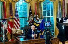 Ντόναλντ Τραμπ: Η Χαμάς είναι «έτοιμη για διαρκή ειρήνη» - Ο πρόεδρος των ΗΠΑ καλεί το Ισραήλ να σταματήσει τους βομβαρδισμούς στη Γάζα