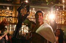 Το The Smashing Machine σημείωσε τη χαμηλότερη πρεμιέρα της καριέρας του Ντουέιν Τζόνσον, απογοητεύοντας στα ταμεία με μόλις 6 εκατ. δολάρια.