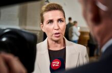 Η Δανία σχεδιάζει απαγόρευση των μέσων κοινωνικής δικτύωσης για τους κάτω των 15 - Η πρωθυπουργός προειδοποιεί ότι τα τηλέφωνα «κλέβουν την παιδική ηλικία»