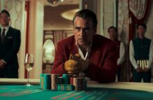 Το τρέιλερ του Ballad of a Small Player κυκλοφόρησε - Ο Κόλιν Φάρελ σε ρόλο τζογαδόρου - Στο καστ και η Τίλντα Σουίντον - Πρεμιέρα στις 15 Οκτωβρίου.