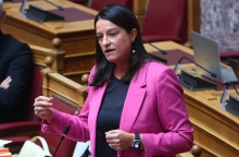 Η υπουργός Εργασίας, Νίκη Κεραμέως