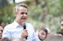 Ο Κυριάκος Μητσοτάκης στην Πεντέλη: Ο πρωθυπουργός επιθεώρησε έργα αναδάσωσης 1 εκατ. δέντρων και εγκαινίασε το νέο γυμναστήριο