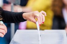 Δείτε live την εκδήλωση του Κύκλου Ιδεών για το πολιτικό και κοινωνικό αδιέξοδο που αποτυπώνουν οι δημοσκοπήσεις στην Ελλάδα - Σήμερα στις 18:00