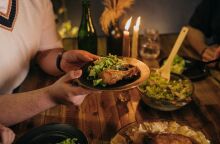 Ποια είναι η ιδανική ώρα να τρως βραδινό;