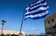 Ηράκλειο Κρήτης: Υψώθηκε στο λιμάνι η ελληνική σημαία 1440 τ.μ. για την 28η Οκτωβρίου - Η πρωτοβουλία τιμά τους πεσόντες -Είναι ορατή από πολλά σημεία της πόλης