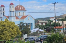 Βορίζια: Με ανιχνευτή μετάλλων η είσοδος στην εκκλησία όπου τελείται η κηδεία της 56χρονης