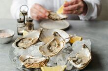 Η στυτική δυσλειτουργία επηρεάζει εκατομμύρια άνδρες - Ένας ειδικός εξηγεί ποια «υπερτρόφιμα» ενισχύουν τη στύση και την καρδιαγγειακή υγεία.