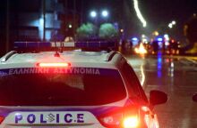 Η ΕΛΑΣ εντόπισε παράνομους οίκους ανοχής στην Αθήνα και συνέλαβε 15 γυναίκες στο πλαίσιο επιχείρησης για την εμπορία ανθρώπων.