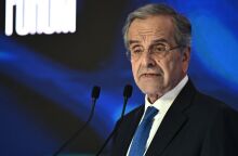 Αντώνης Σαμαράς για νέο κόμμα: Δηλώνει ότι παρακολουθεί τις εξελίξεις - Θα αποφασίσει με ψυχραιμία και θα μιλήσει στον ελληνικό λαό.