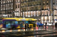 Επιδείνωση παρουσιάζει ο καιρός τη Δευτέρα 10 Νοεμβρίου, με βροχές και τοπικές καταιγίδες στα δυτικά και βόρεια, σύμφωνα με την πρόγνωση του meteo και της ΕΜΥ.