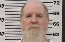 Τενεσί: Ο θανατοποινίτης Χάρολντ Νίκολς έχει προθεσμία δύο εβδομάδων να επιλέξει μέθοδο εκτέλεσης ανάμεσα σε ηλεκτρική καρέκλα ή θανατηφόρα ένεση.