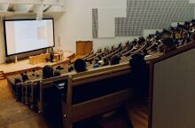 Αιώνιοι φοιτητές: Διαγράφονται σχεδόν 290.000 - Ποιοι έχουν δικαίωμα παράτασης