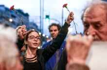 Εικόνες από την πορεία για τα 52 χρόνια από την εξέγερση του Πολυτεχνείου