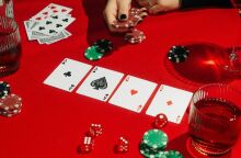 Κύκλωμα «μαϊμού» επενδύσεων σε καζίνο: O «αρχηγός» δήλωνε ετήσιο εισόδημα 12.000 -  Άνεργος ο «υπαρχηγός»