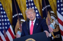 Ντόναλντ Τραμπ