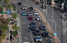 Αυτοκίνητα σε δρόμο της Αθήνας