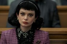 Η Ιρλανδή ηθοποιός Ρουθ Κοντ ανακοίνωσε ότι αναρρώνει μετά τον δεύτερο ακρωτηριασμό κάτω από το γόνατο - Όσα είπε για την επέμβαση στο TikTok.