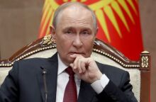 Πούτιν: Eπαναλαμβάνει τις βασικές του απαιτήσεις ενόψει συνομιλιών με τις ΗΠΑ - Ζητά από την Ουκρανία να αποσυρθεί από τις περιοχές που διεκδικεί η Ρωσία 