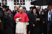 Πάπας Λέων - Πατριάρχης Βαρθολομαίος: Υπεγράφη η Κοινή Διακήρυξη - Τι αναφέρει