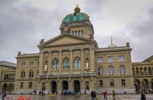 Ελβετία: Η χώρα που φοβάται να αγγίξει τον μεγάλο πλούτο 