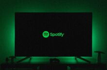 Το Spotify Wrapped 2025 κυκλοφόρησε: Ο Bad Bunny κορυφαίος καλλιτέχνης στον κόσμο - ο δικός σας;