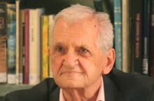 Ο Τίτος Πατρίκιος έγινε επίτιμο μέλος της Ακαδημίας Αθηνών