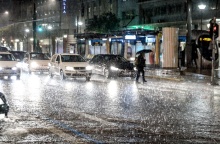 Βροχή στο κέντρο της Αθήνας