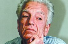 Ακαδημία Αθηνών: Αντεπιστέλλον μέλος της ο καθηγητής Γιάννης Σπράος