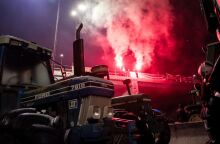 Κινητοποιήσεις αγροτών: Τρακτέρ από το μπλόκο της Νίκαιας στο κέντρο της Λάρισας - Στόχευσαν γραφεία βουλευτών ενόψει της κρίσιμης αυριανής συνέλευσης.